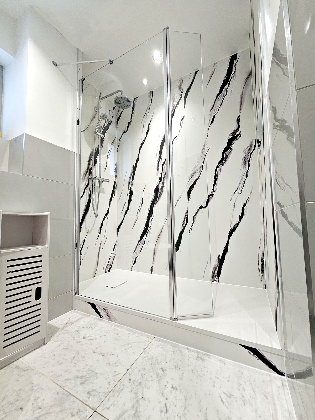Bathrooms project by OddJobs